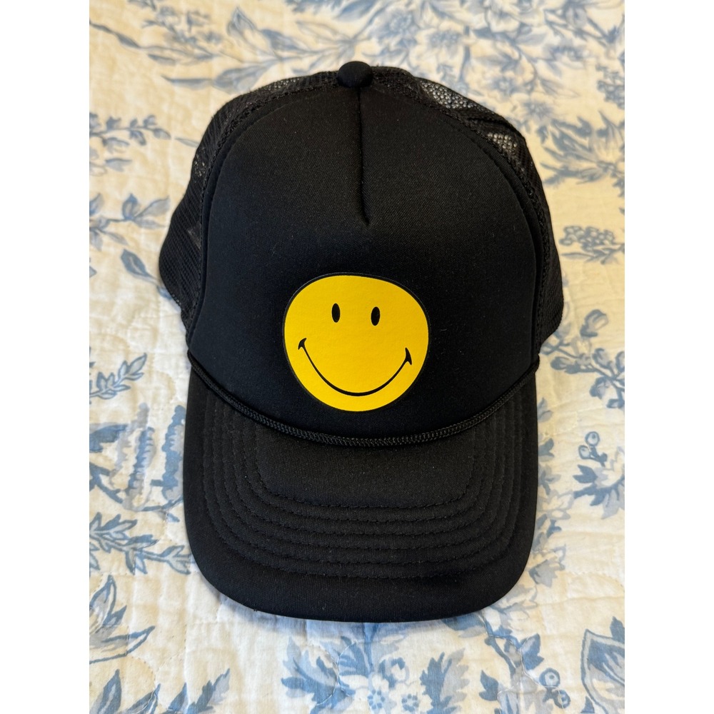 Smiley Originals Black Trucker Hat Smiley Face Snapback Mesh Cap TFALH247
